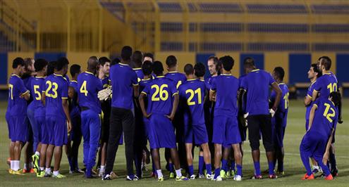 العمري يتكفل بمعسكر النصر استعداداً لنجران